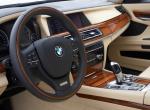 BMW 7-Series 2009 года